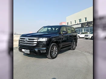 Toyota  Land Cruiser  GXR Twin Turbo  2022  Automatic  107,000 Km  6 Cylinder  Four Wheel Drive (4WD)  SUV  Black  With Warranty