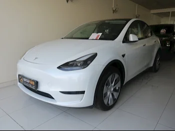 Tesla  Model 3  2024  Automatic  200 Km  0 Cylinder  All Wheel Drive (AWD)  Sedan  White  With Warranty