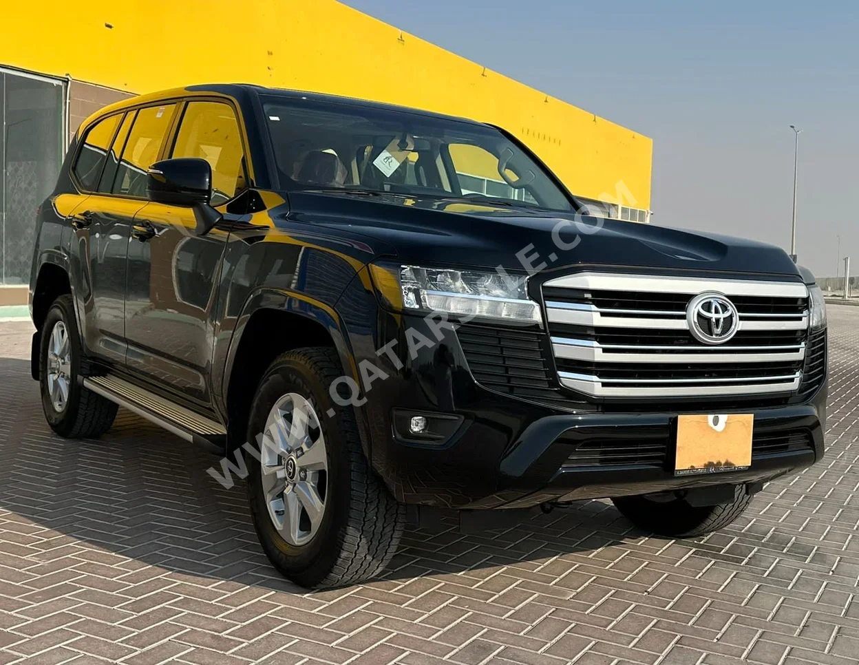 Toyota  Land Cruiser  GXR  2024  Automatic  0 Km  6 Cylinder  Four Wheel Drive (4WD)  SUV  Black  With Warranty