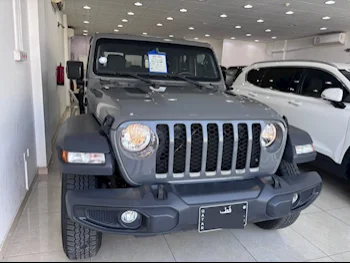 Jeep  Gladiator  Sport  2020  Automatic  52,000 Km  6 Cylinder  Four Wheel Drive (4WD)  Pick Up  Gray