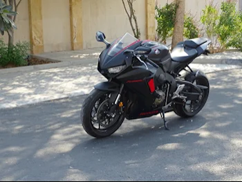 HONDA  CBR 1000 RR -  2018 - Color Black