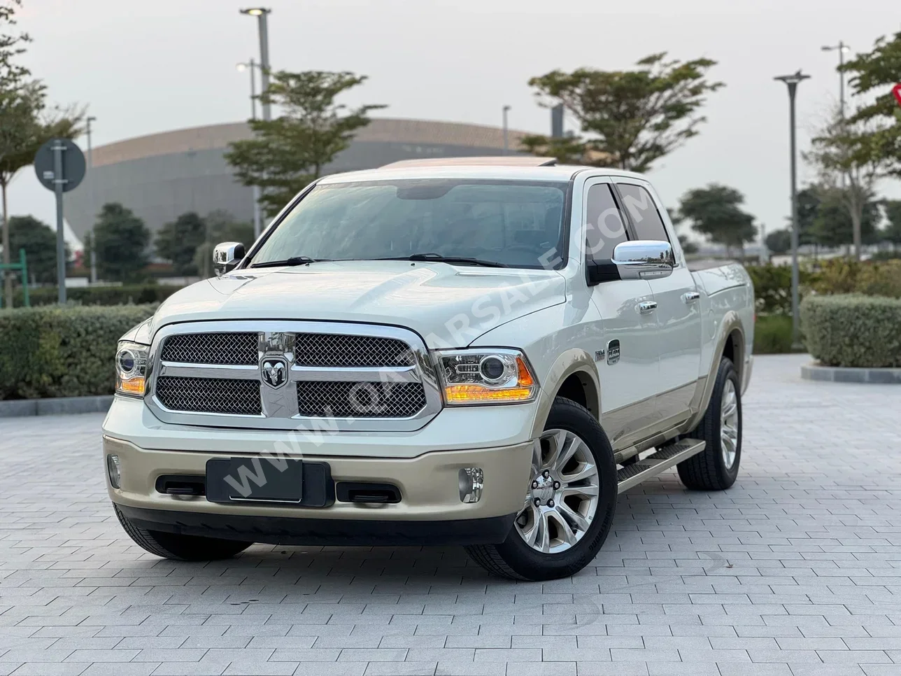 Dodge  Ram  Laramie Longhorn  2017  Automatic  119,000 Km  8 Cylinder  Four Wheel Drive (4WD)  Pick Up  White