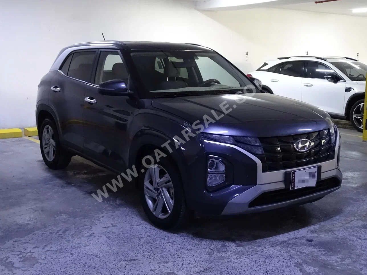 Hyundai  Creta  2023  Automatic  178,000 Km  4 Cylinder  Front Wheel Drive (FWD)  SUV  Gray