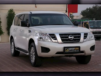  Nissan  Patrol  SE  2017  Automatic  232,000 Km  6 Cylinder  Four Wheel Drive (4WD)  SUV  White  With Warranty