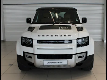 Land Rover  Defender  110 HSE  2023  Automatic  30,405 Km  4 Cylinder  Four Wheel Drive (4WD)  SUV  White  With Warranty