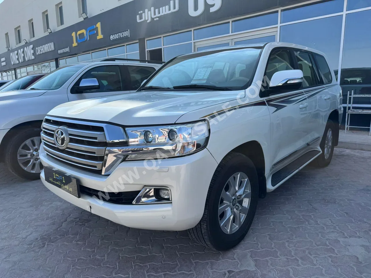 Toyota  Land Cruiser  GXR  2018  Automatic  209,000 Km  6 Cylinder  Four Wheel Drive (4WD)  SUV  White