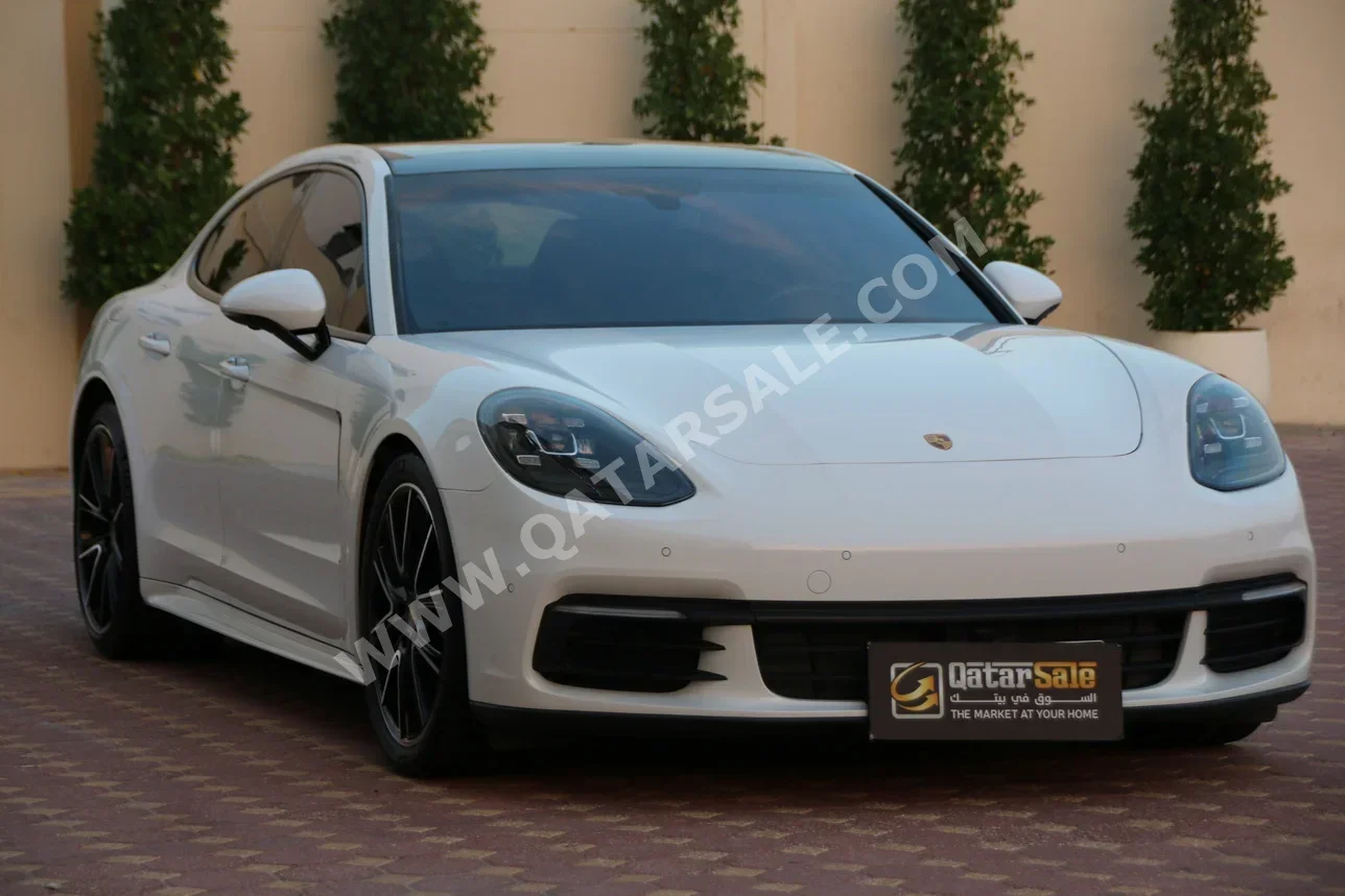 Porsche  Panamera  2019  Automatic  100,000 Km  6 Cylinder  Rear Wheel Drive (RWD)  Sedan  White