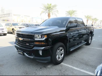 Chevrolet  Silverado  2018  Automatic  150,000 Km  8 Cylinder  Four Wheel Drive (4WD)  Pick Up  Black