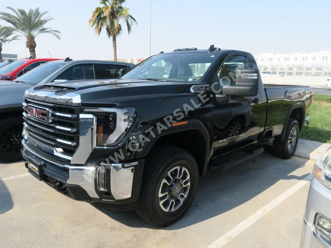 GMC  Sierra  2500 HD  2025  Automatic  0 Km  8 Cylinder  Four Wheel Drive (4WD)  Pick Up  Black  With Warranty