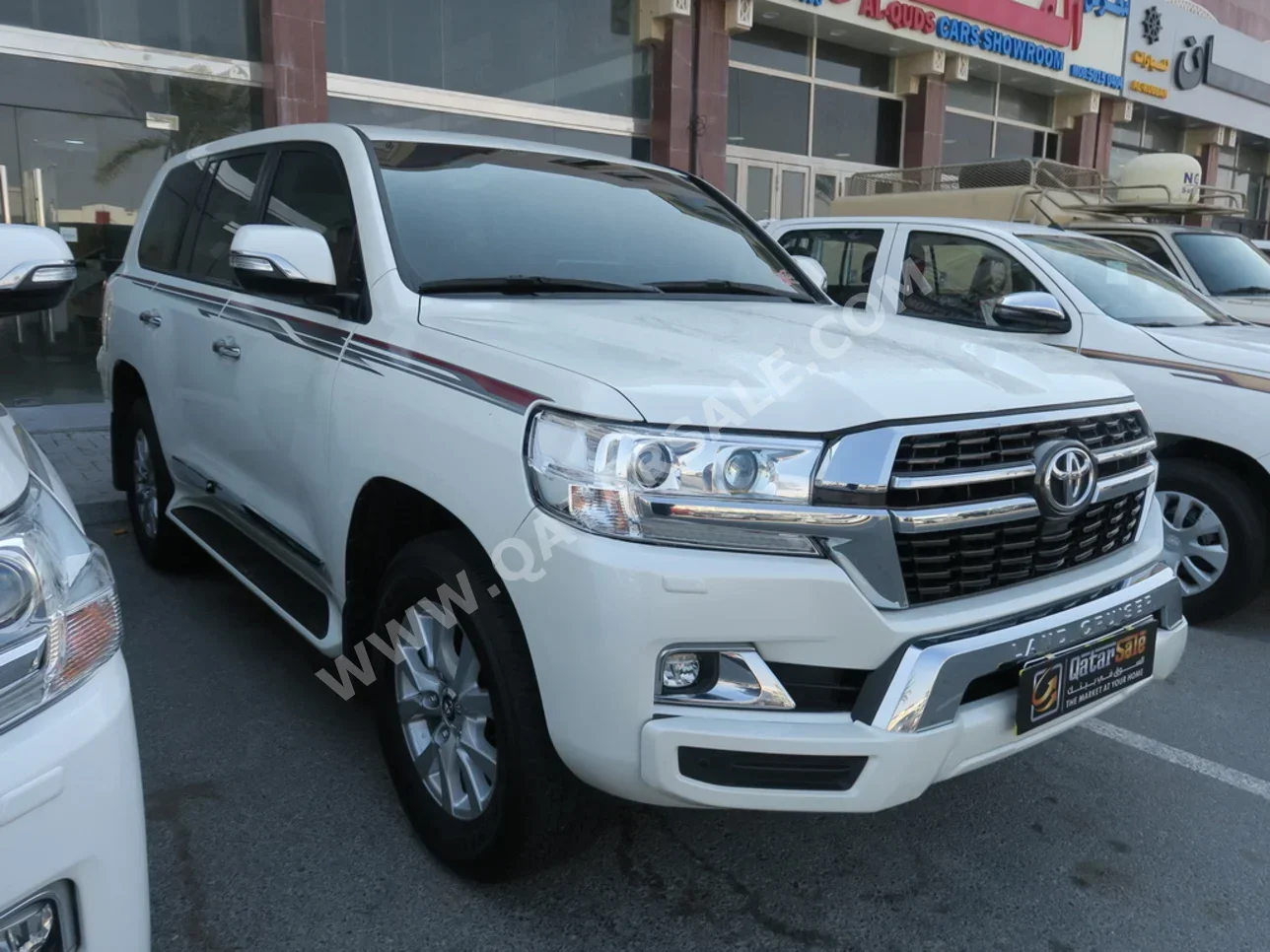 Toyota  Land Cruiser  GXR  2021  Automatic  47,000 Km  8 Cylinder  Four Wheel Drive (4WD)  SUV  White