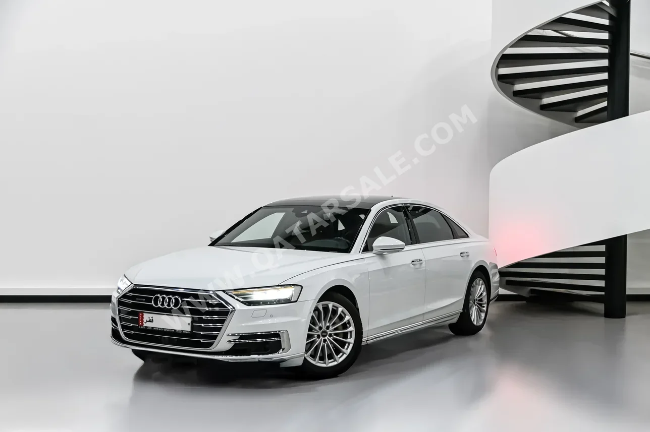 Audi  A8  3.0  2021  Automatic  32,000 Km  6 Cylinder  All Wheel Drive (AWD)  Sedan  White