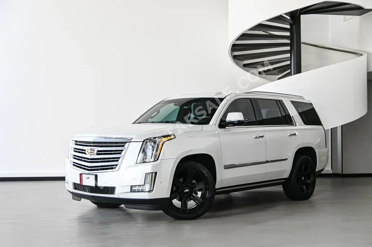 Cadillac  Escalade  2018  Automatic  159,750 Km  8 Cylinder  Four Wheel Drive (4WD)  SUV  White