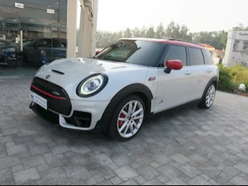 Mini  Cooper  Clubman JCW  2020  Automatic  54,000 Km  4 Cylinder  Rear Wheel Drive (RWD)  Hatchback  Silver