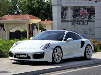 Porsche  911  Carrera Turbo S  2014  Automatic  105,000 Km  6 Cylinder  Rear Wheel Drive (RWD)  Coupe / Sport  White