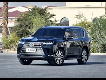 Lexus  LX  600 Luxury  2023  Automatic  45,000 Km  6 Cylinder  Four Wheel Drive (4WD)  SUV  Black  With Warranty