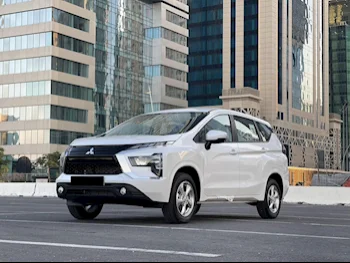 Mitsubishi  Xpander  2024  Automatic  0 Km  4 Cylinder  Front Wheel Drive (FWD)  SUV  White  With Warranty