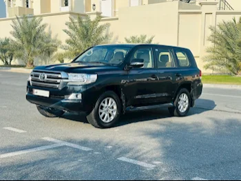 Toyota  Land Cruiser  GXR  2021  Automatic  44,000 Km  6 Cylinder  Four Wheel Drive (4WD)  SUV  Black