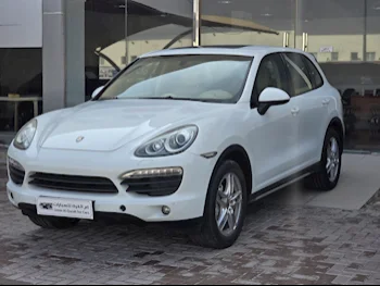 Porsche  Cayenne  S  2014  Automatic  107,000 Km  8 Cylinder  Four Wheel Drive (4WD)  SUV  White