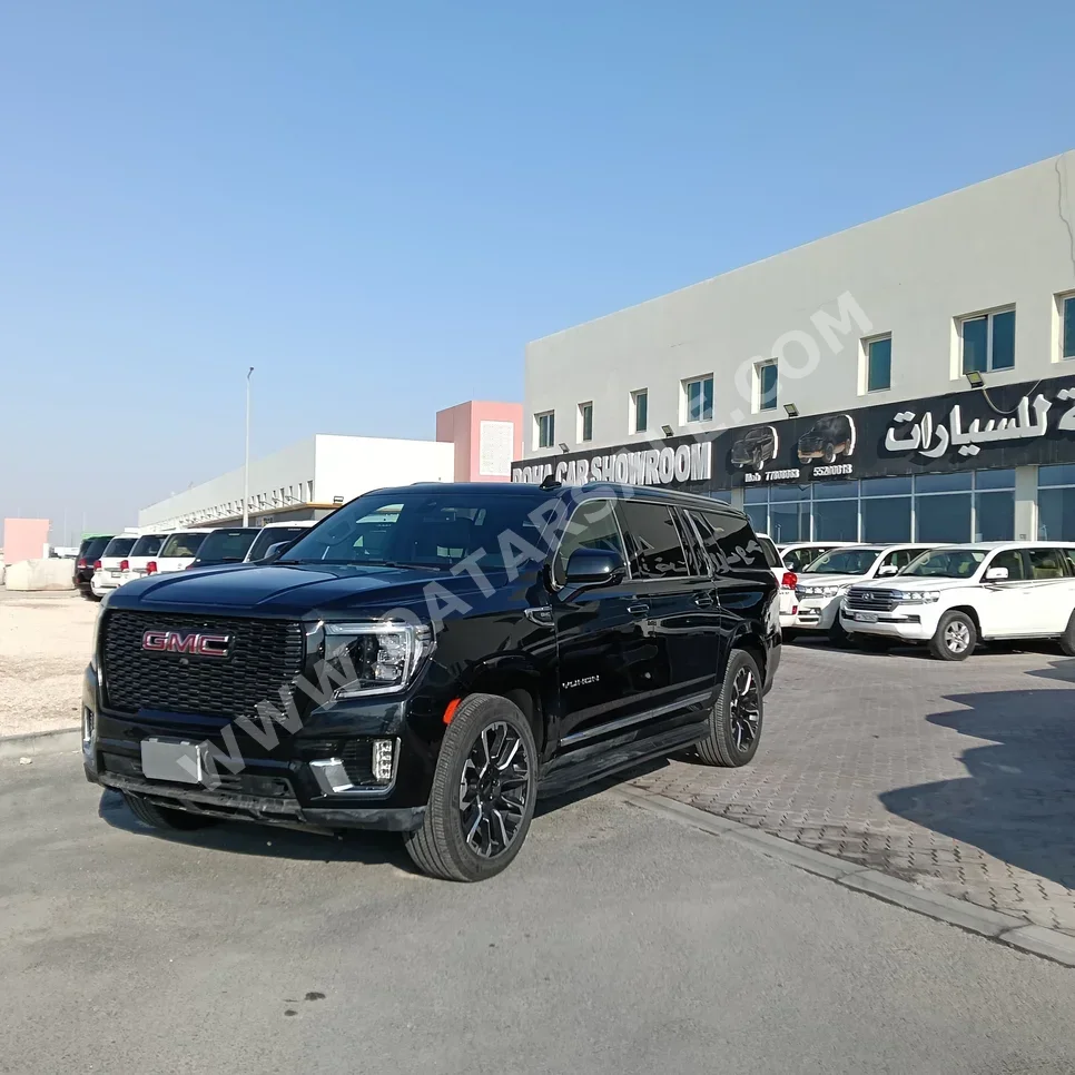 GMC  Yukon  SLT  2022  Automatic  6,400 Km  8 Cylinder  Four Wheel Drive (4WD)  SUV  Black  With Warranty