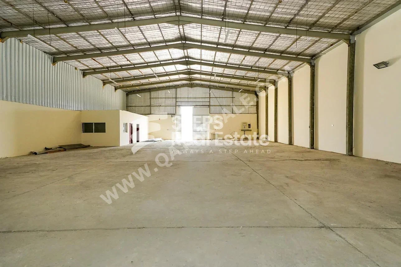 Warehouses & Stores - Al Rayyan  - Industrial Area  -Area Size: 2000 Square Meter