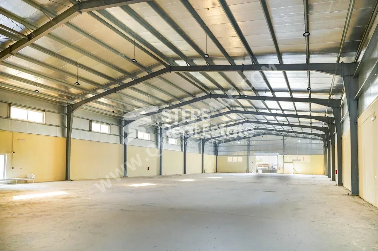 Warehouses & Stores - Al Rayyan  - Industrial Area  -Area Size: 1100 Square Meter