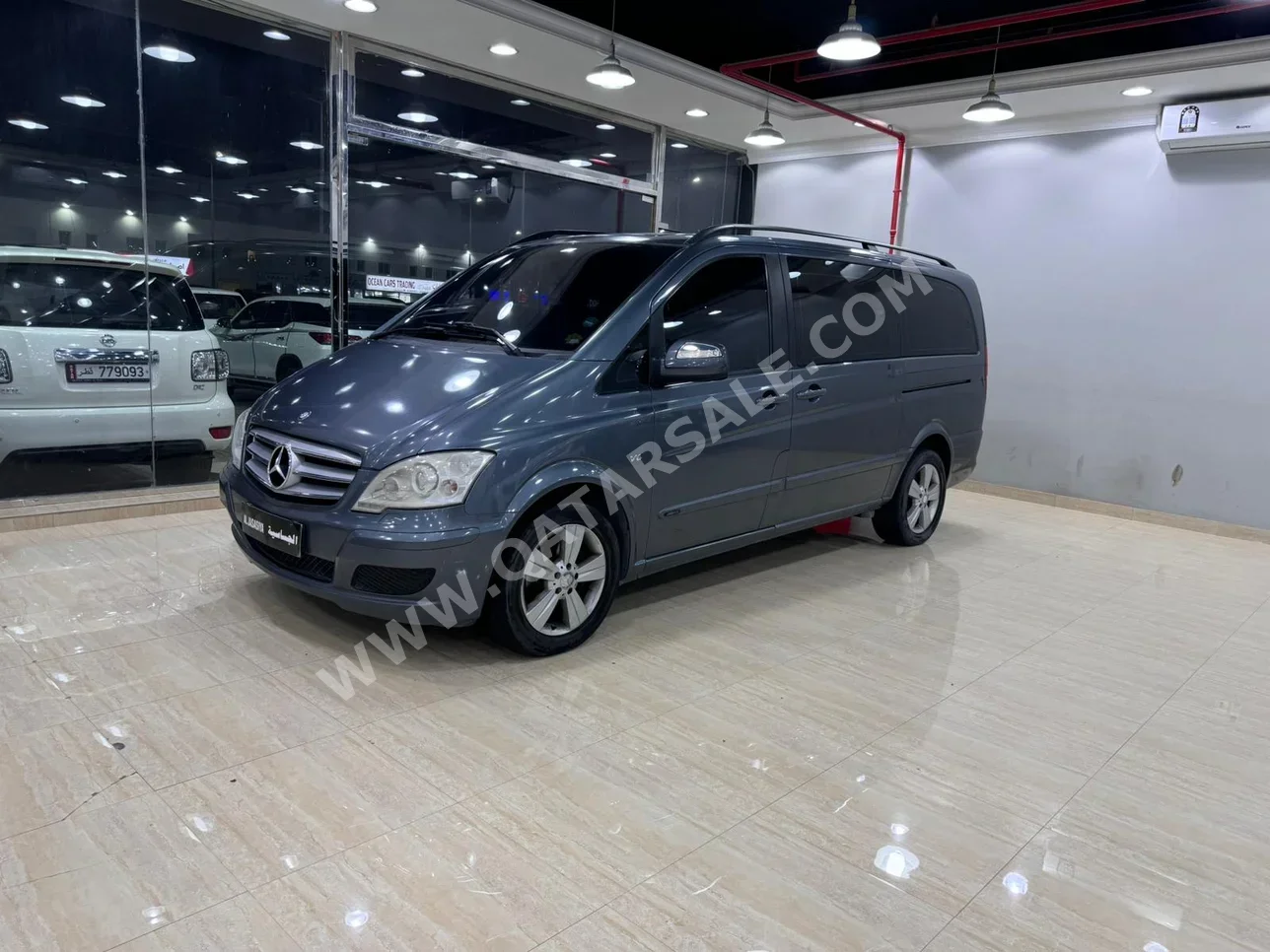 Mercedes-Benz  Viano  2013  Automatic  78,000 Km  4 Cylinder  Rear Wheel Drive (RWD)  Van / Bus  Gray