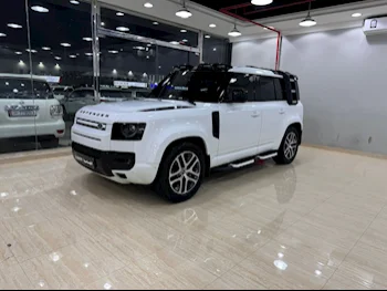 Land Rover  Defender  110 HSE  2022  Automatic  114,000 Km  6 Cylinder  Four Wheel Drive (4WD)  SUV  White