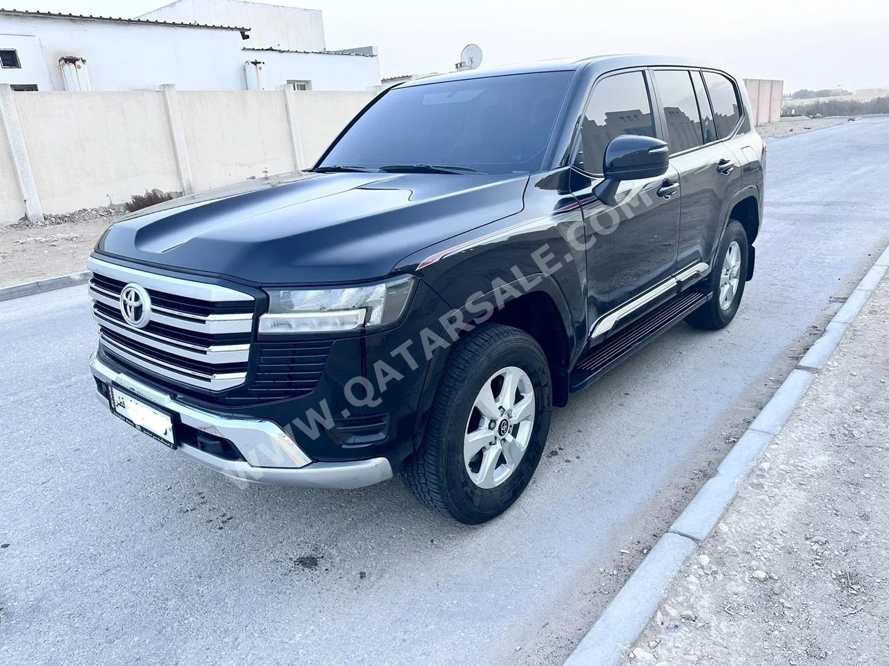 Toyota  Land Cruiser  GXR  2023  Automatic  100,000 Km  6 Cylinder  Four Wheel Drive (4WD)  SUV  Black