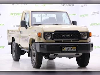 Toyota  Land Cruiser  LX  2024  Manual  1,900 Km  6 Cylinder  Four Wheel Drive (4WD)  Pick Up  Beige