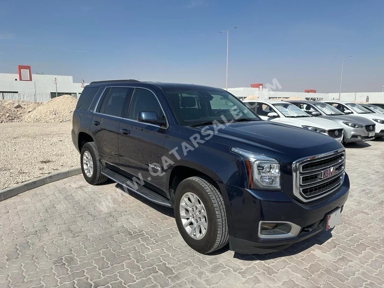 GMC  Yukon  SLE  2020  Automatic  117,000 Km  8 Cylinder  Four Wheel Drive (4WD)  SUV  Blue