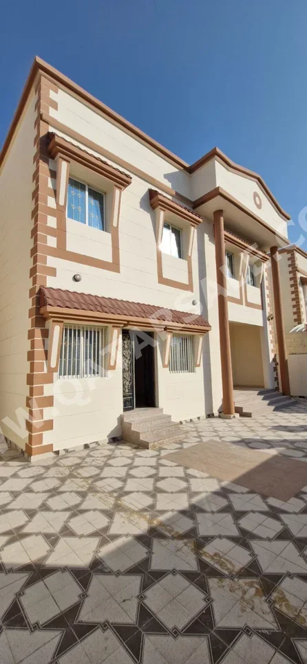 Family Residential  - Not Furnished  - Al Daayen  - Al Sakhama  - 6 Bedrooms
