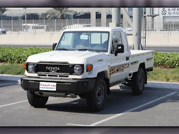 Toyota  Land Cruiser  LX  2025  Manual  0 Km  6 Cylinder  Four Wheel Drive (4WD)  Pick Up  White  With Warranty