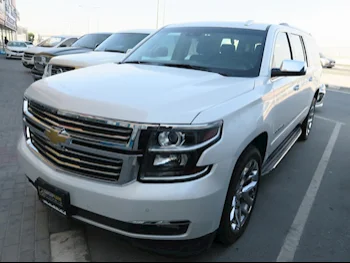 Chevrolet  Suburban  Premier  2018  Automatic  82,000 Km  8 Cylinder  Four Wheel Drive (4WD)  SUV  White