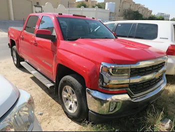 Chevrolet  Silverado  2016  Automatic  215,000 Km  8 Cylinder  Four Wheel Drive (4WD)  Pick Up  Red