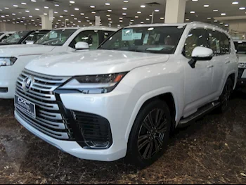 Lexus  LX  600 Luxury  2025  Automatic  0 Km  6 Cylinder  Four Wheel Drive (4WD)  SUV  White  With Warranty