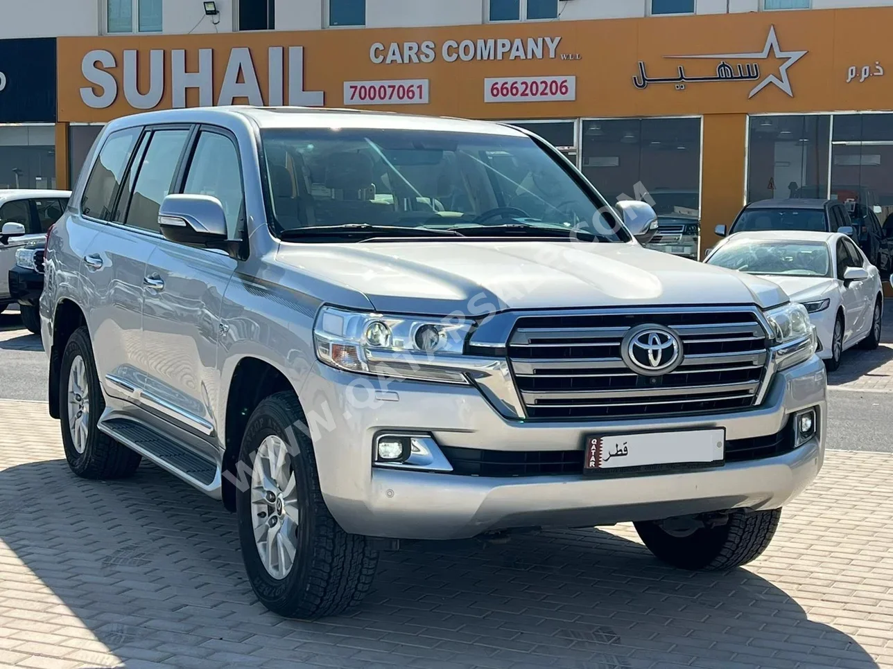 Toyota  Land Cruiser  VXR  2021  Automatic  117,000 Km  8 Cylinder  Four Wheel Drive (4WD)  SUV  Silver