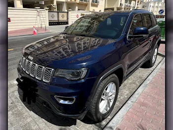 Jeep  Grand Cherokee  Laredo  2017  Automatic  75,500 Km  6 Cylinder  Four Wheel Drive (4WD)  SUV  Black