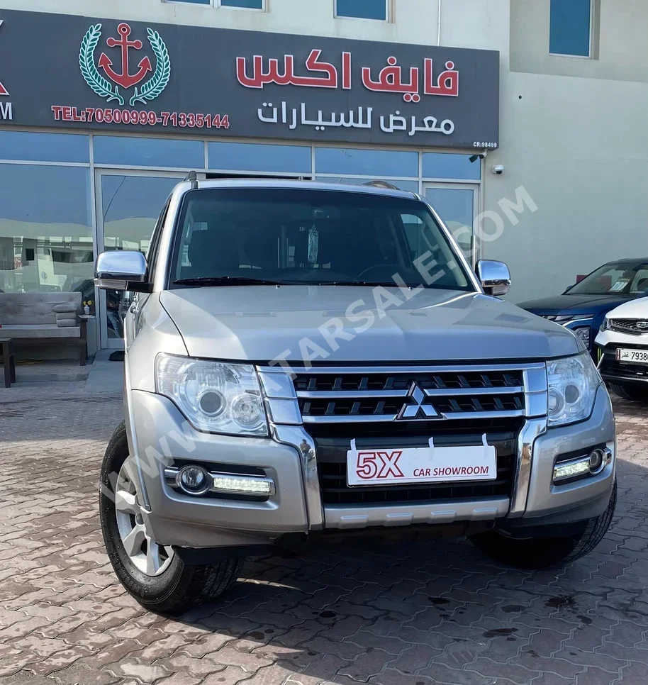 Mitsubishi  Pajero  GLS  2020  Automatic  174,000 Km  6 Cylinder  Four Wheel Drive (4WD)  SUV  Silver