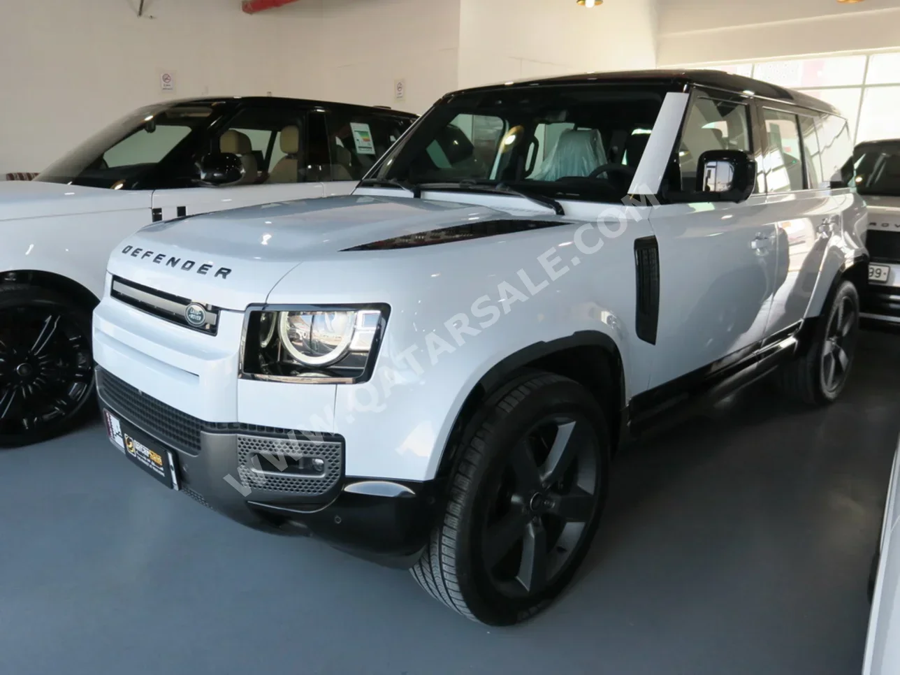 Land Rover  Defender  110 X  2023  Automatic  0 Km  8 Cylinder  Four Wheel Drive (4WD)  SUV  White  With Warranty