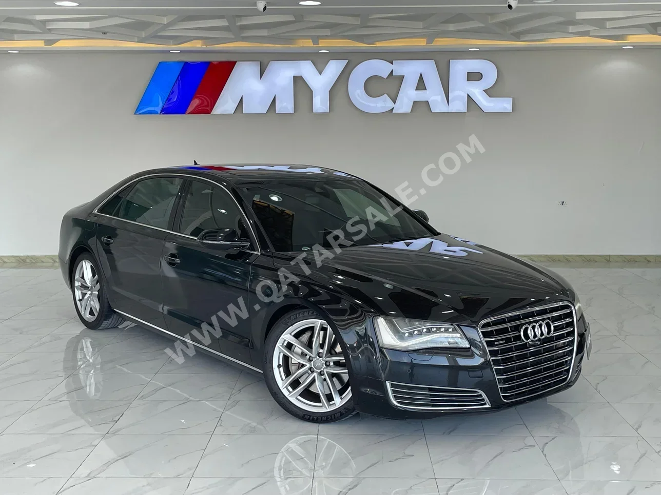 Audi  A8  4.0  2014  Automatic  129,000 Km  8 Cylinder  All Wheel Drive (AWD)  Sedan  Black