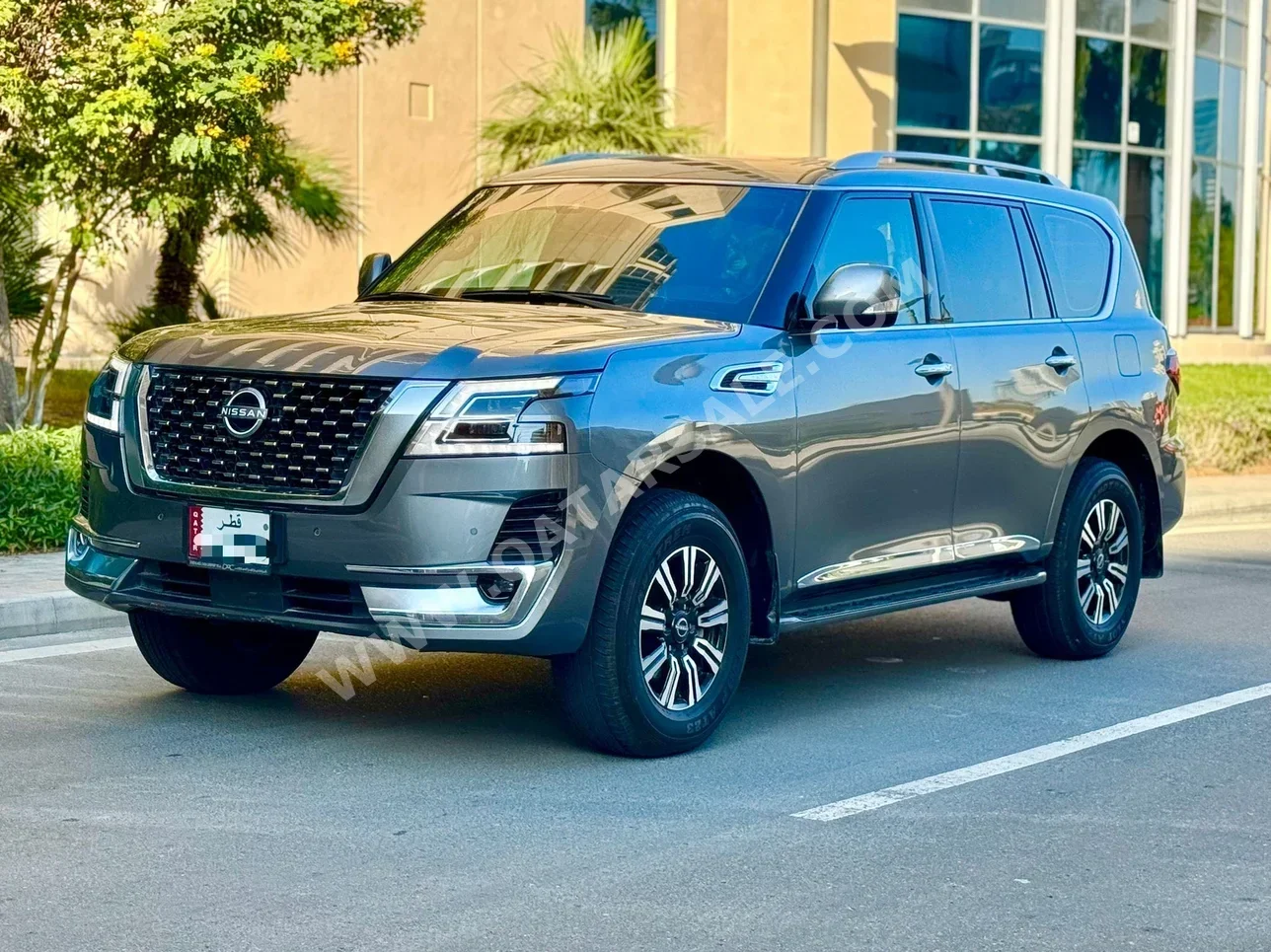 Nissan  Patrol  Titanium  2024  Automatic  15,000 Km  6 Cylinder  Four Wheel Drive (4WD)  SUV  Silver  With Warranty