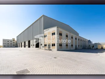 مخازن و مستودعات - الوكرة  - بركة العوامر  -المساحة: 8417 متر مربع