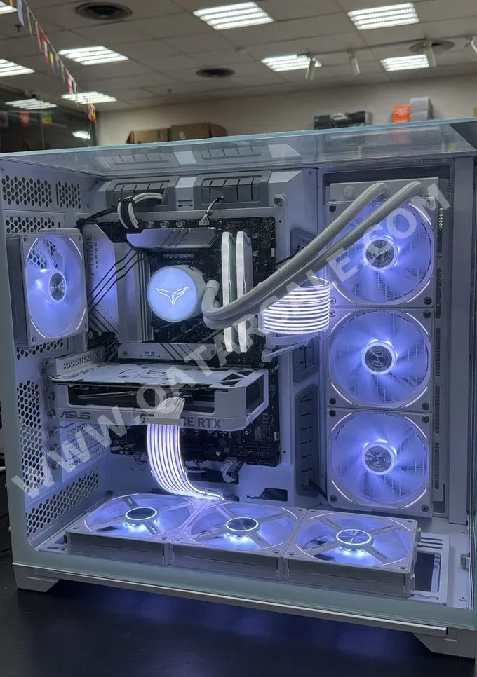 Gaming PC - Intel Core i7  - Asus  - Nvidia Geforce  - RTX 4060 Ti  - 12 GB -  32 GB(2x16)  / DDR 5 - SSD :  1 TB - HDD :  Not Installed