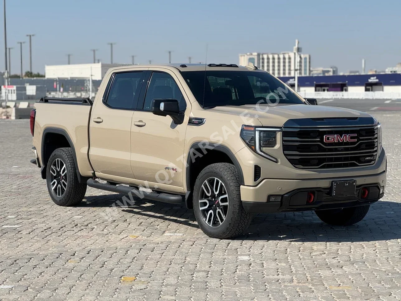 GMC  Sierra  AT4  2024  Automatic  25,000 Km  8 Cylinder  Four Wheel Drive (4WD)  Pick Up  Beige  With Warranty