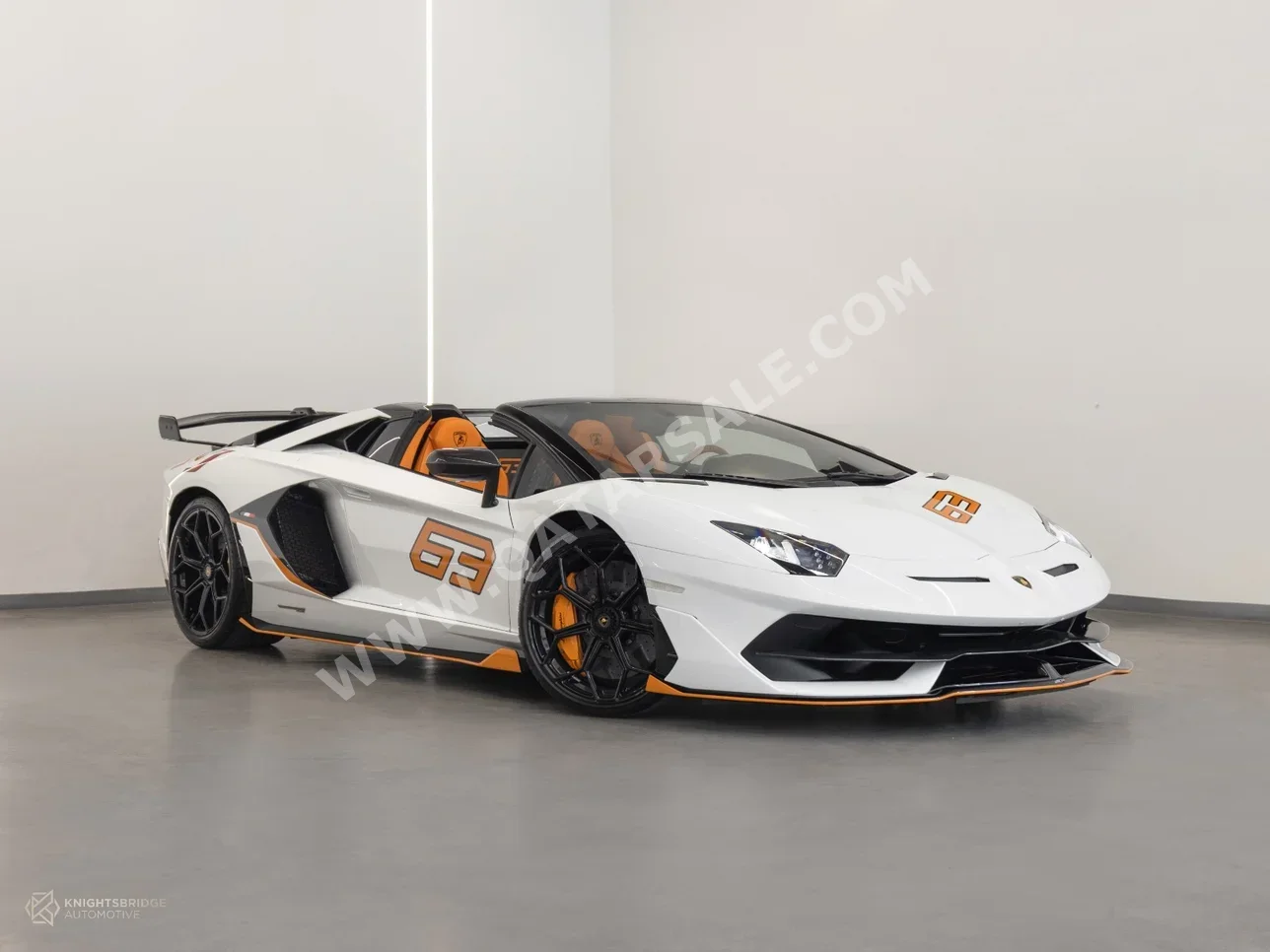 Lamborghini  Aventador  SVJ Roadster  2021  Automatic  6,500 Km  12 Cylinder  All Wheel Drive (AWD)  Convertible  White