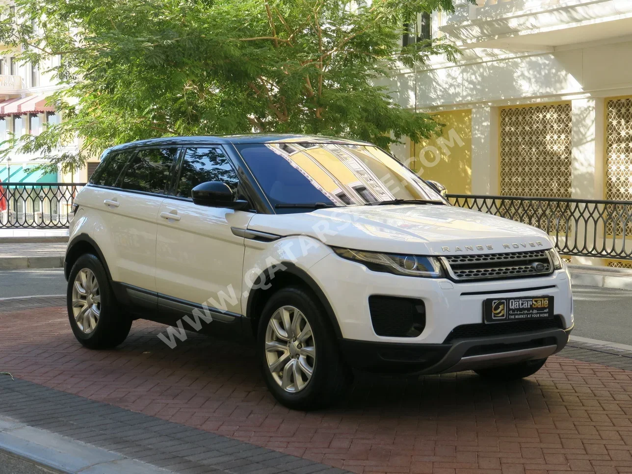 Land Rover Evoque White 2019 For Sale in Qatar