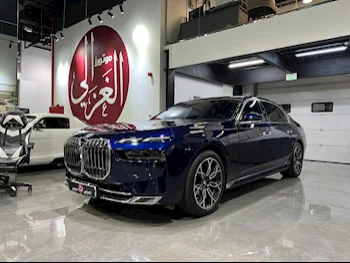  BMW  7-Series  735 i  2023  Automatic  21,000 Km  6 Cylinder  Rear Wheel Drive (RWD)  Sedan  Dark Blue  With Warranty