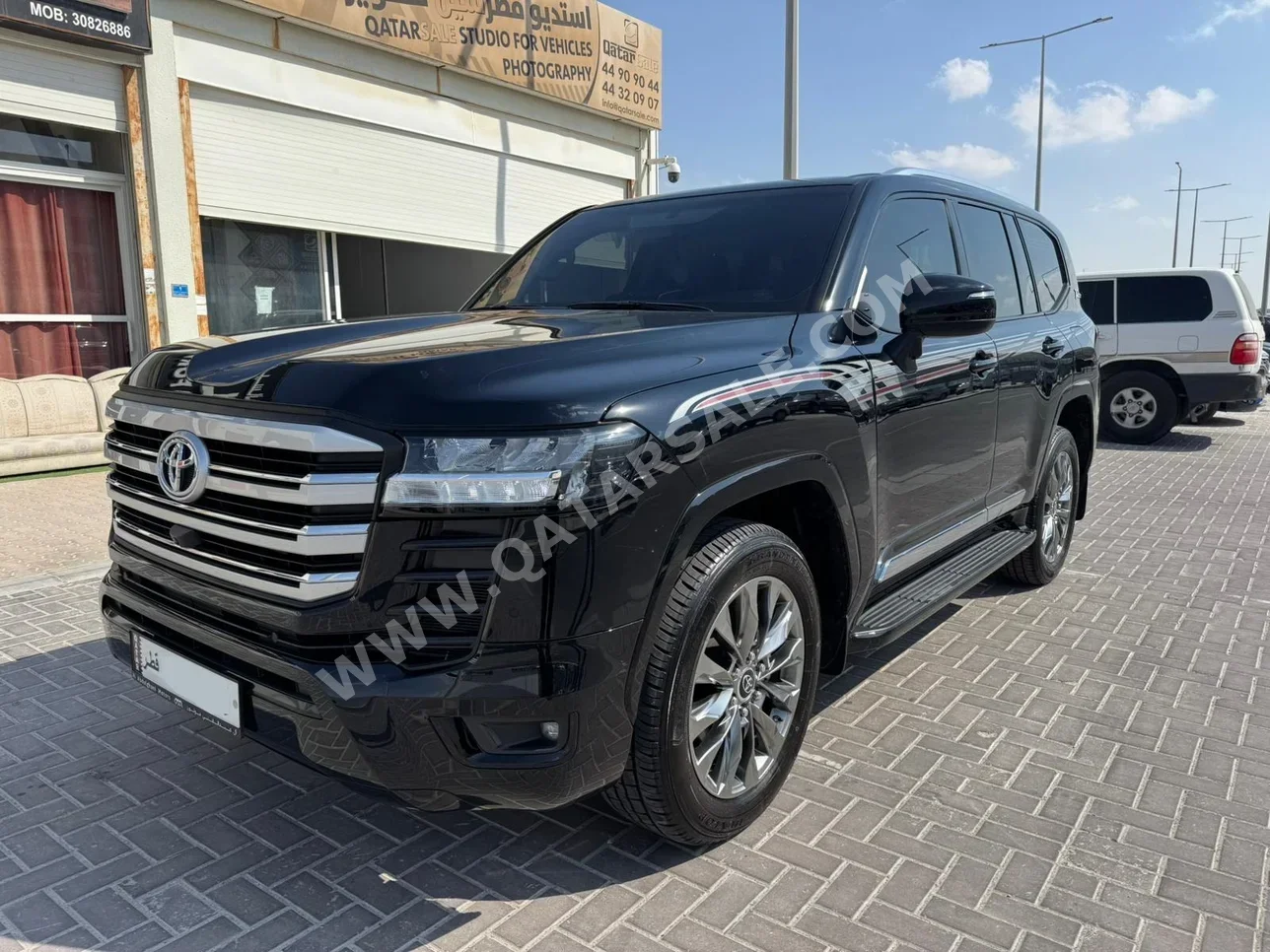 Toyota  Land Cruiser  GXR Twin Turbo  2022  Automatic  60,000 Km  6 Cylinder  Four Wheel Drive (4WD)  SUV  Black