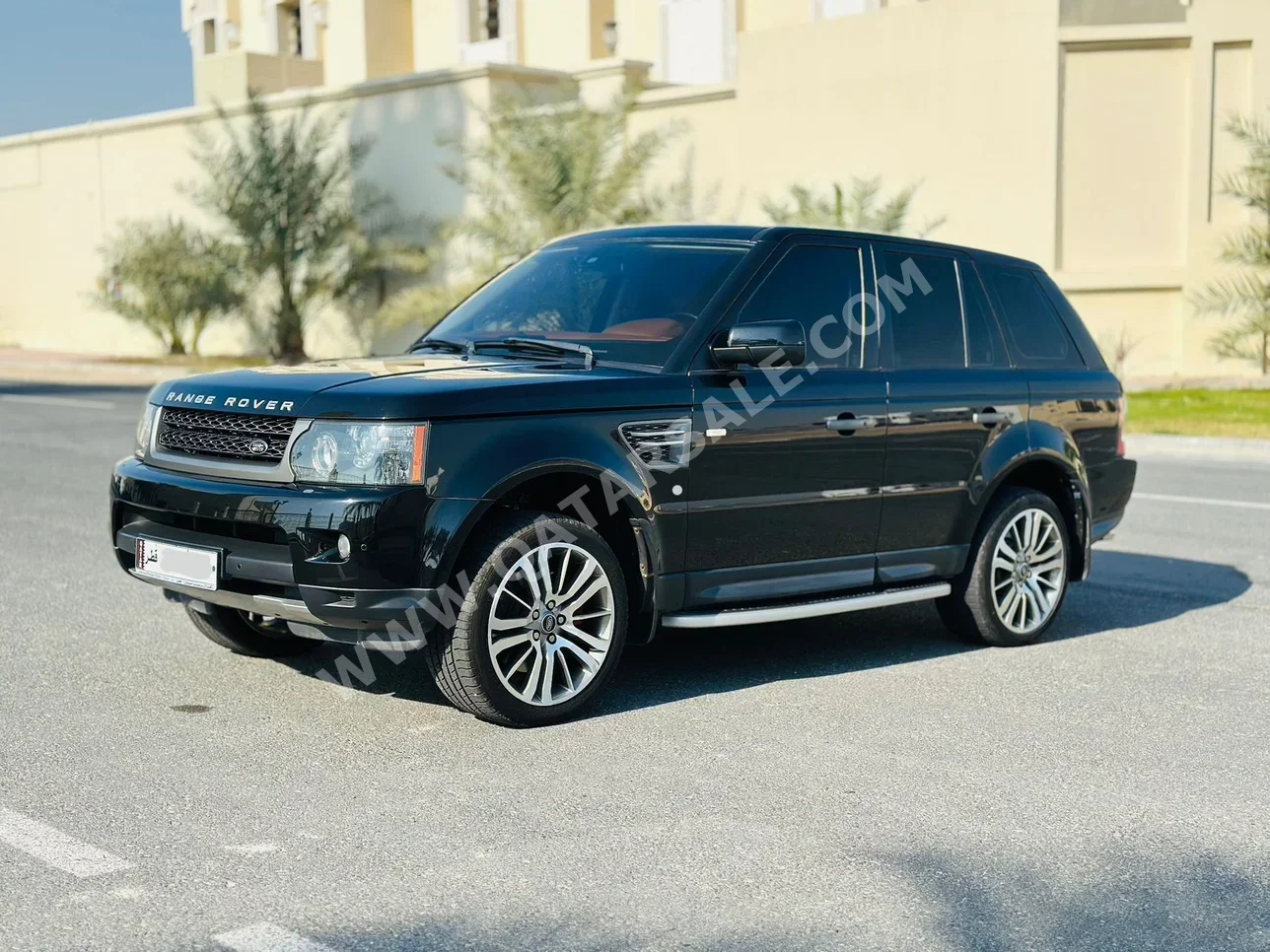 لاند روفر  رنج روفر  سبورت اتش اس اي  2010  اوتوماتيك  119,000 كم  8 سلندر  دفع رباعي  اس يو في  ازرق