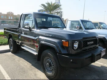 Toyota  Land Cruiser  LX  2024  Manual  0 Km  6 Cylinder  Four Wheel Drive (4WD)  Pick Up  Gray  With Warranty